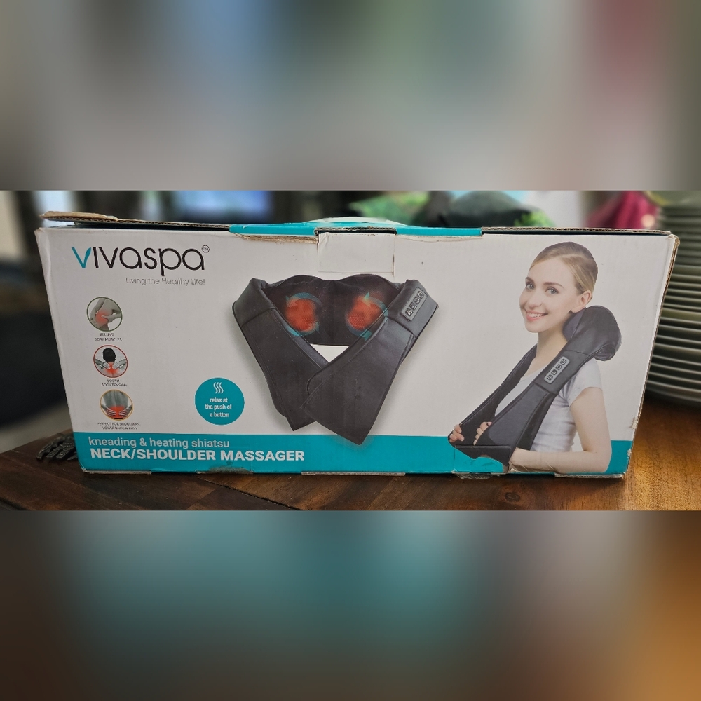 Vivaspa Shiatsu Neck Heated Massager is NEW & in Original Box. Perfect Condition